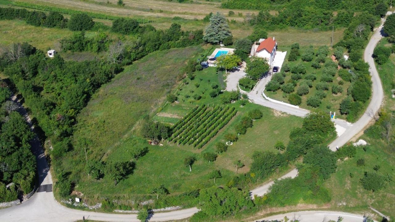 Casa Di Oliva-House With Heated Pool & Jacuzzi In Trilj, Croatia Villa ภายนอก รูปภาพ